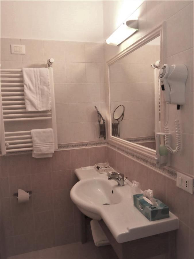 Casale Certosa Hotel